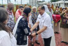 Photo of Mahasiswi Poltekpar Lombok Terlibat Penyambutan Kedatangan 38 Delegasi IGS