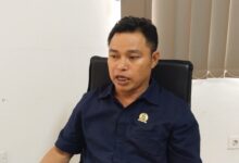 Photo of Fraksi Partai Nasdem Kritik Pengajuan Dana Hibah Pemkab Loteng