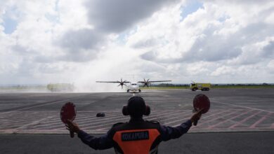 Photo of Pesawat Wings Air dari Labuan Bajo Mendarat Perdana di Bandara Internasional Lombok 