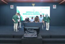 Photo of Bank NTB Syariah Menandatangani Empat Akad Murabahah Pembiayaan Koperasi Merah Putih