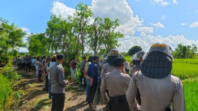 Photo of Akhirnya Lansia 90 Tahun Menangkan Sengketa Lahan di Desa Gapura