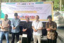 Photo of Wabup Terima Distribusi 1 Ton Cabai Rawit Merah dari Sulsel
